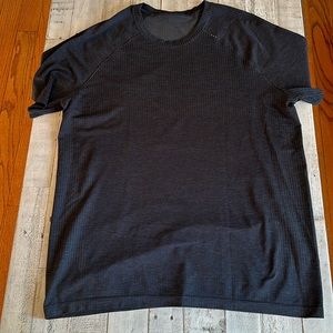 Lululemon shirt